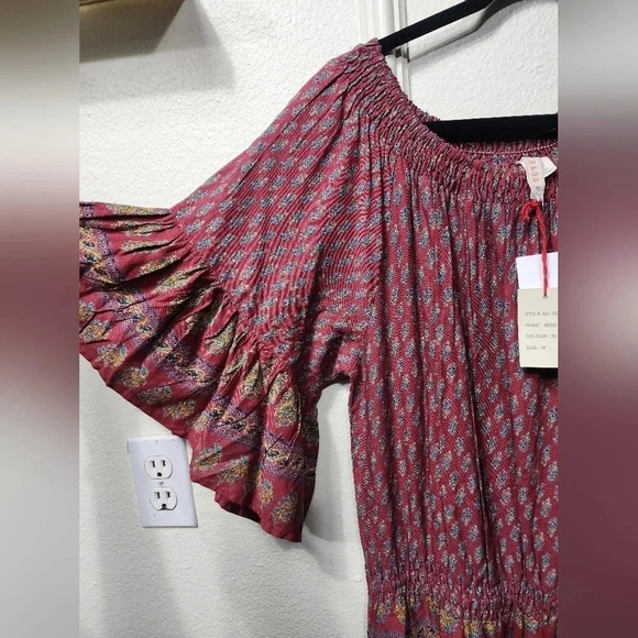 RAGA Avah Paisley Wine Front Pockets Off the Shoulder Jumpsuit Size M NWT - Picture 6 of 10